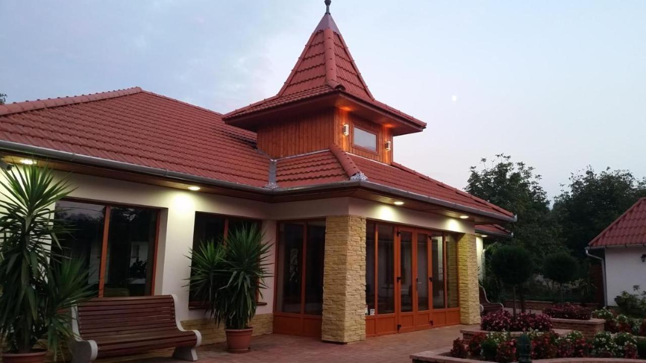 Bornemisza Kuria Wellness Resort Tiszabecs Dış mekan fotoğraf